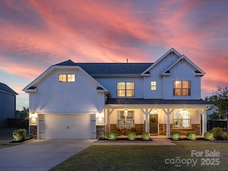 405 Winding Oaks Ln SE, Concord, NC 28025