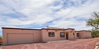 3201 W Royal Copeland Dr, Tucson, AZ 85745