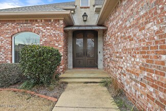 127 Glen Arbor Ct, Brandon, MS 39042