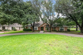 7101 Fish Pond Rd, Waco, TX 76710