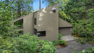 2853 W Lake Sammamish Pkwy NE, Redmond, WA 98052