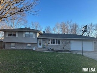 413 W Lincoln St, Edinburg, IL 62531