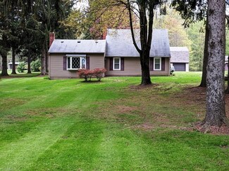 11515 State Route 44, Mantua, OH 44255