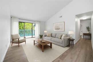 20553 S Vermont Ave Unit 6, Torrance, CA 90502