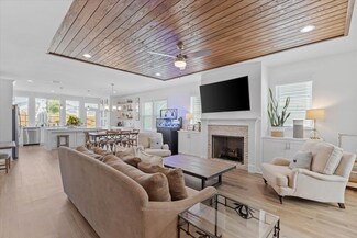 2400 Sweet Valley Heights, Tallahassee, FL 32308