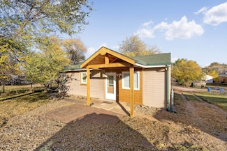 822 Willsie Ave, Rapid City, SD 57701