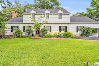 1207 Park Cir, Columbus, MS 39701