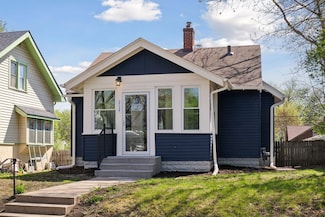 3734 Aldrich Ave N, Minneapolis, MN 55412