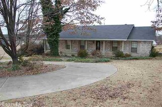 11407 W David O Dodd Rd, Little Rock, AR 72204