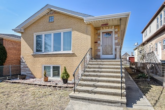 5340 S Merrimac Ave, Chicago, IL 60638