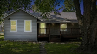306 E Martin St, Forrest, IL 61741