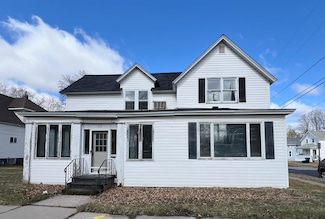 212 N Walnut Ave, Marshfield, WI 54449
