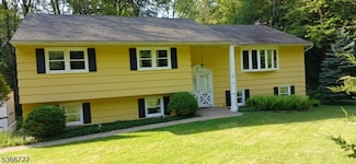 82 Radtke Rd, Randolph, NJ 07869
