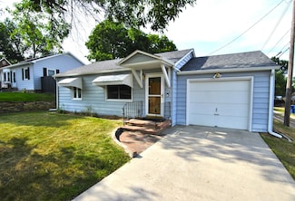 835 Avon St, Sheridan, WY 82801