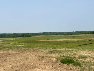 Lot 89 S Pointe Dr, Dubuque, IA 52003