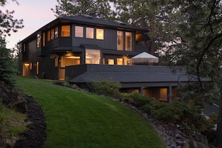 1700 NW Iowa Ave, Bend, OR 97701