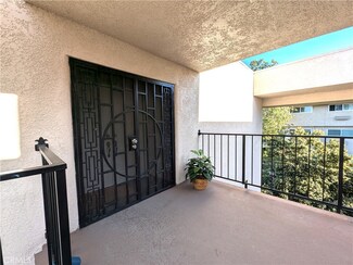 2392 Via Mariposa W Unit 3D, Laguna Woods, CA 92637