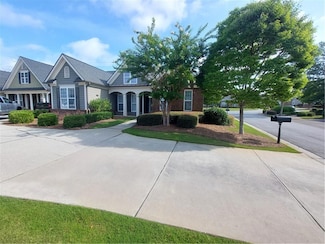 1898 Manor View Cir NW, Acworth, GA 30101