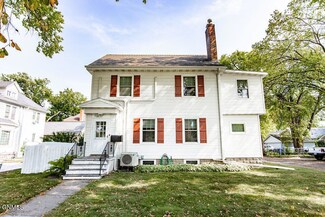 710 University Dr S, Fargo, ND 58103