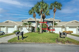 5645 SE Foxcross Place, Stuart, FL 34997
