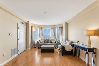 1 Cityview Ln Unit 709, Quincy, MA 02169