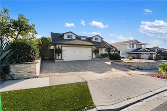 25045 Mackenzie St, Laguna Hills, CA 92653