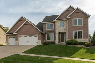 1878 Shannon Oaks Blvd NE, Rochester, MN 55906