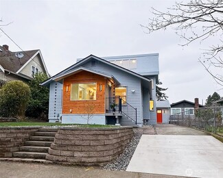742 N 90th St, Seattle, WA 98103