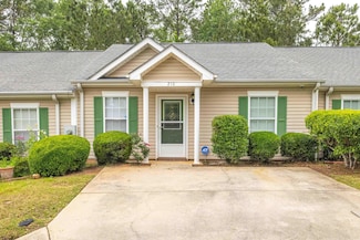 210 New Haven Ln SW, Aiken, SC 29803