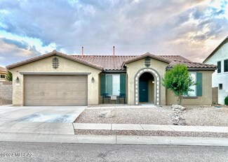 4864 E Starflower St, Tucson, AZ 85756