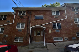 51 Leroy Place, Newburgh, NY 12550