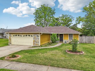 7823 Allspice Cir E, Jacksonville, FL 32244