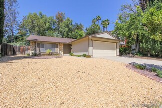 5420 New Mills Rd, San Diego, CA 92115