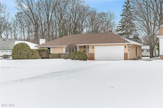 25897 Euclid Chagrin Pkwy, Cleveland, OH 44143