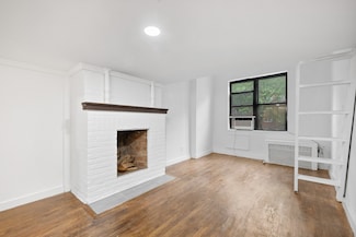 307 W 29th St Unit 2-B, New York, NY 10001