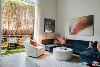 1220 N Orange Grove Ave Unit 6, West Hollywood, CA 90046