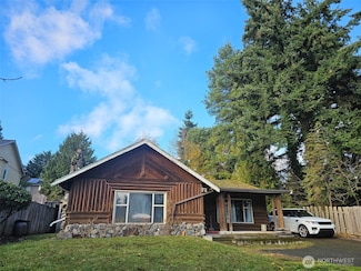 17129 10th Ave NE, Shoreline, WA 98155