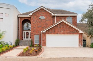 420 Rio Grande Dr, Mission, TX 78572