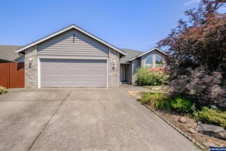929 Boardwalk Ave NE, Keizer, OR 97303