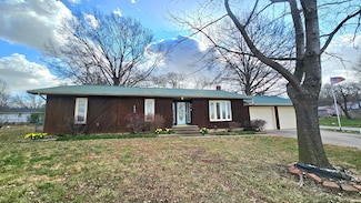 500 N Broad Ave, Mansfield, MO 65704