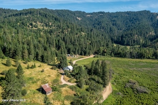 23203 E Killarney Lake Rd, Cataldo, ID 83810