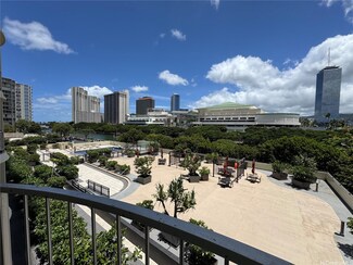 1717 Ala Wai Blvd Unit 501, Honolulu, HI 96815