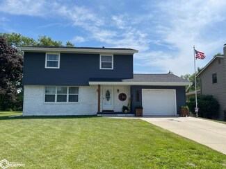 1800 5th Ave, Grinnell, IA 50112