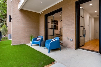805 Pavillion St Unit 108, Dallas, TX 75204
