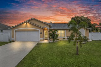 1793 SE North Blackwell Dr, Port Saint Lucie, FL 34952