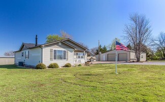 9401 Slaughterville Rd, Lexington, OK 73051
