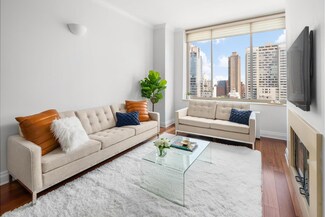 350 E 82nd St Unit 18D, New York, NY 10028