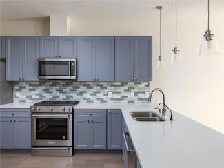 908 Nueces St Unit 35, Austin, TX 78701