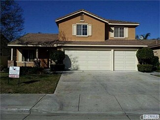 33076 Regina Dr, Temecula, CA 92592
