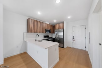 768 Bergen St Unit 5D, Newark, NJ 07108